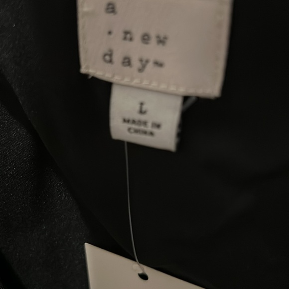 a new day Black Sleeveless Vest - Picture 6 of 8